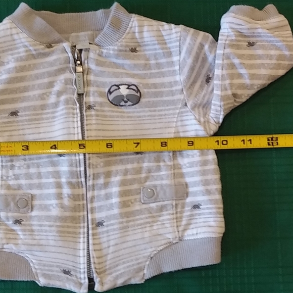 Mexx White and Gray Front Zipper Up Sweater - Picture 6 of 11